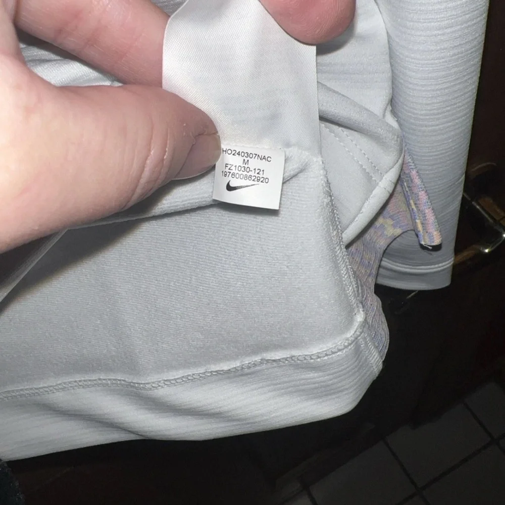 Nike White and Blue Sweatshirt